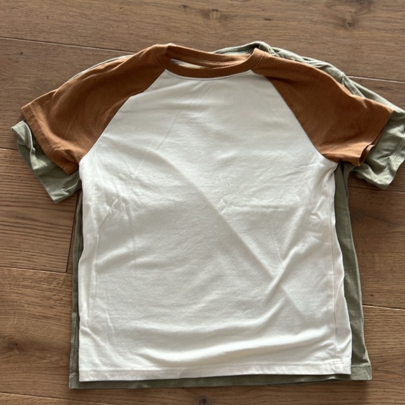 LAST CHANCE Boys tshirt bundle - Picture 7 of 7